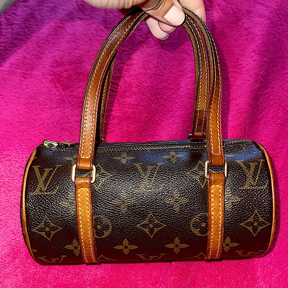 Louis Vuitton papillon 19 rare